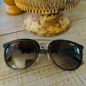 Ray-Ban Gold Bridge Sunglasses